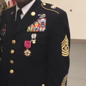 Meet your Posher, Don